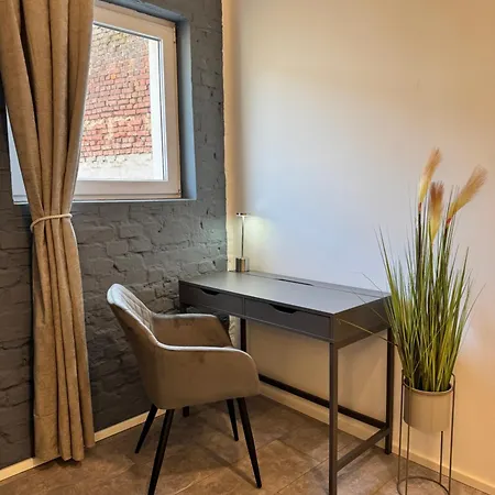 Self Check-in Haus - 15min Zum Hbf Und Messe Lejlighed