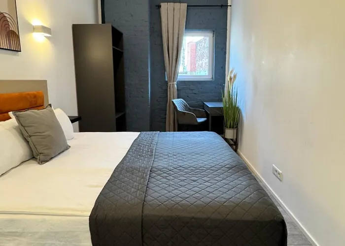 Self Check-in Haus - 15min Zum Hbf Und Messe Apartman