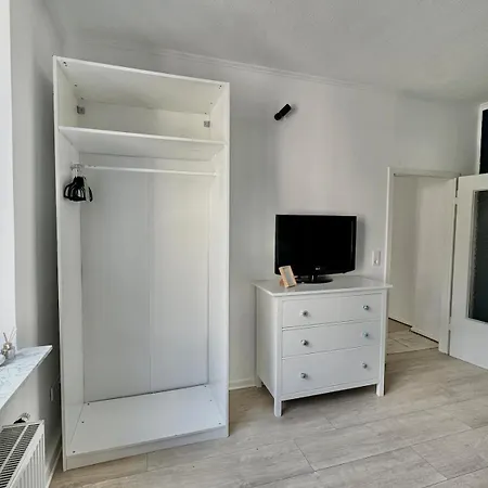 Self Check-in Haus - 15min Zum Hbf Und Messe شقة