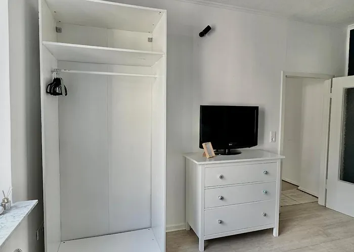 Self Check-in Haus - 15min Zum Hbf Und Messe شقة